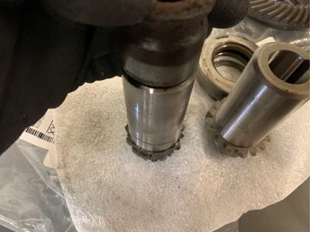 “Hobart” commercial mixer transmission repair in San Jose, California. On duty till last breath!
