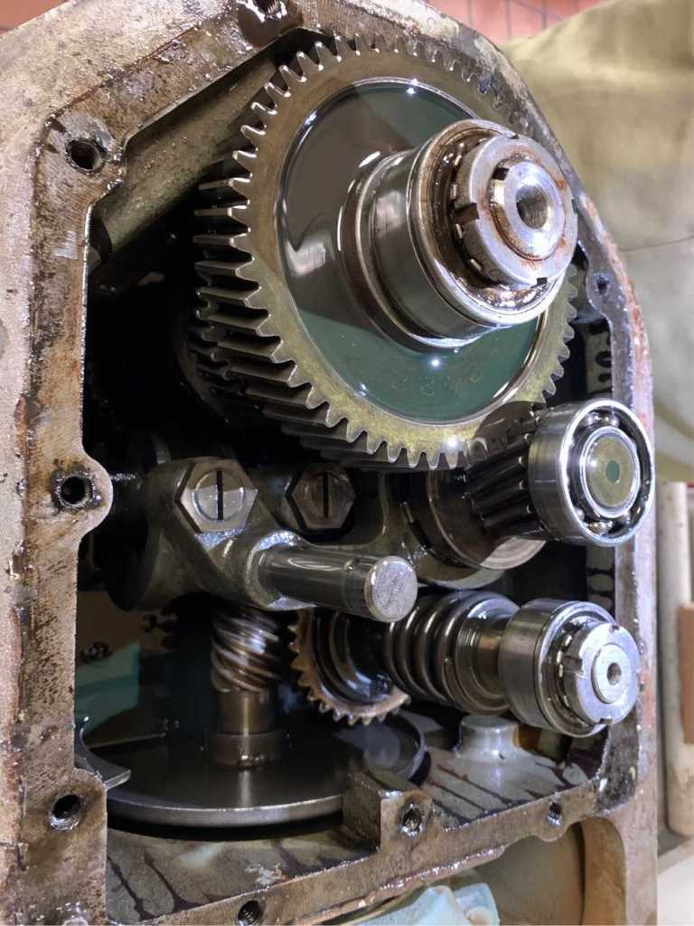 “Hobart” commercial mixer transmission repair in San Jose, California. On duty till last breath!