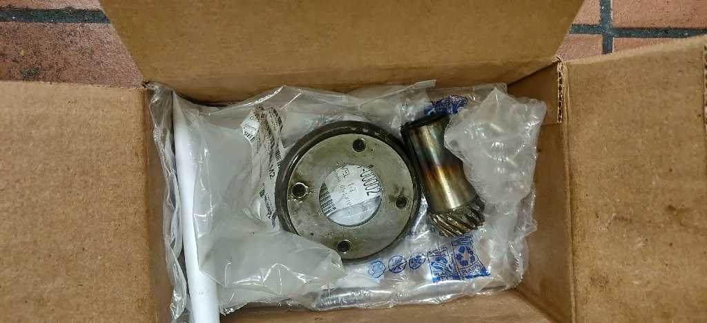 “Hobart” commercial mixer transmission repair in San Jose, California. On duty till last breath!