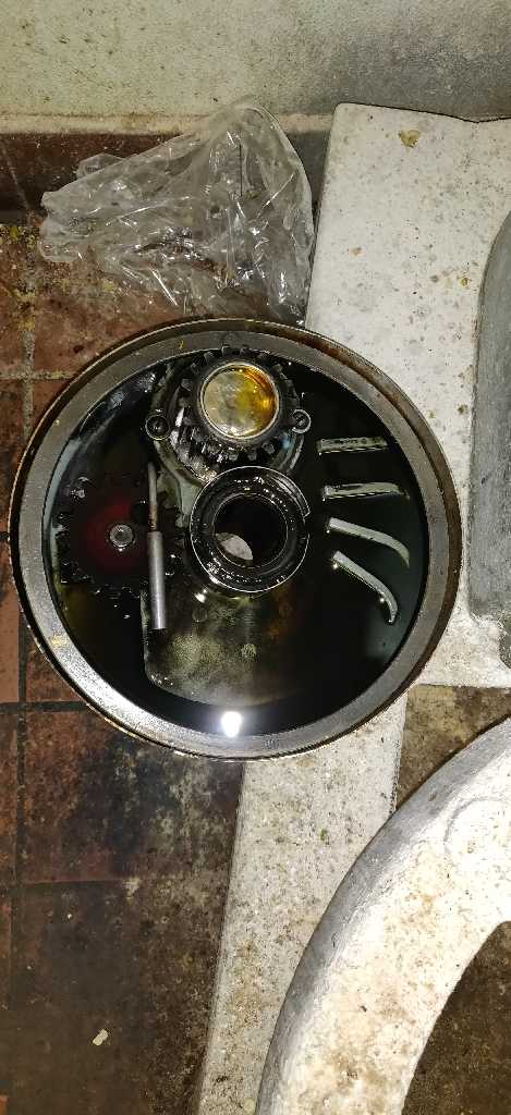 “Hobart” commercial mixer transmission repair in San Jose, California. On duty till last breath!