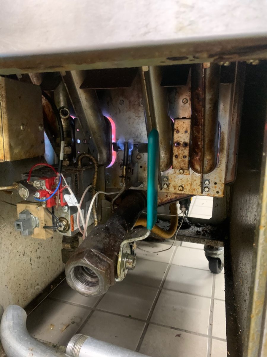 Deep Fryer Repair, Tilt Skillet N2 Repair, «Manitowoc» Ice Machine Repair, Water Heater Repair in San Jose, California.