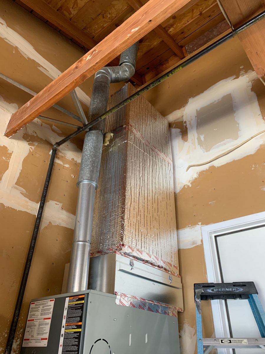 The customer complained about loud noise from a return plenum. The noise level has been reduced by 2.5 times. Fuse HVAC, as always, showed who is daddy.